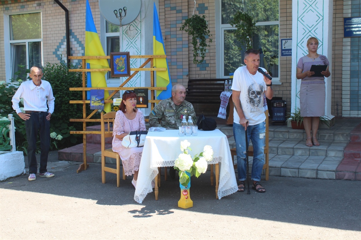 Вадим Славінський говорить повільно пригадуючи усі деталі війни.