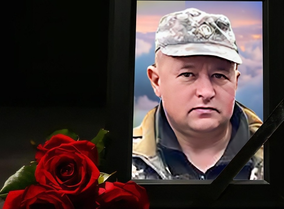Володимир Думний на похоронному фото