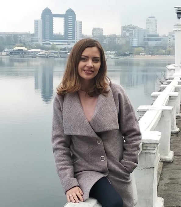 Оксана.