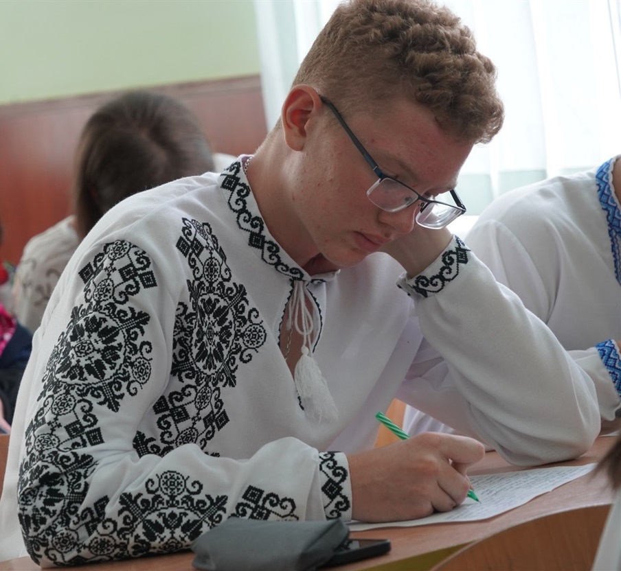 Олександр Шкробот.