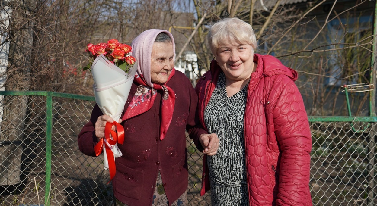 Ганна Гнап із похресницею 