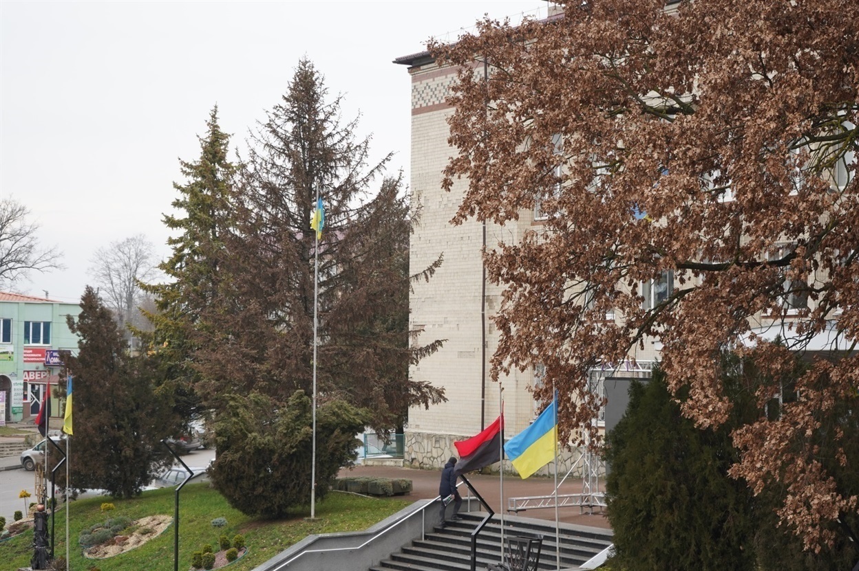 Колишній будинок рад у Городку.