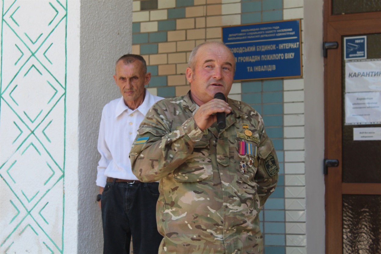 По нас стріляли, а ми не могли відповісти, - каже Микола Сікірко. 