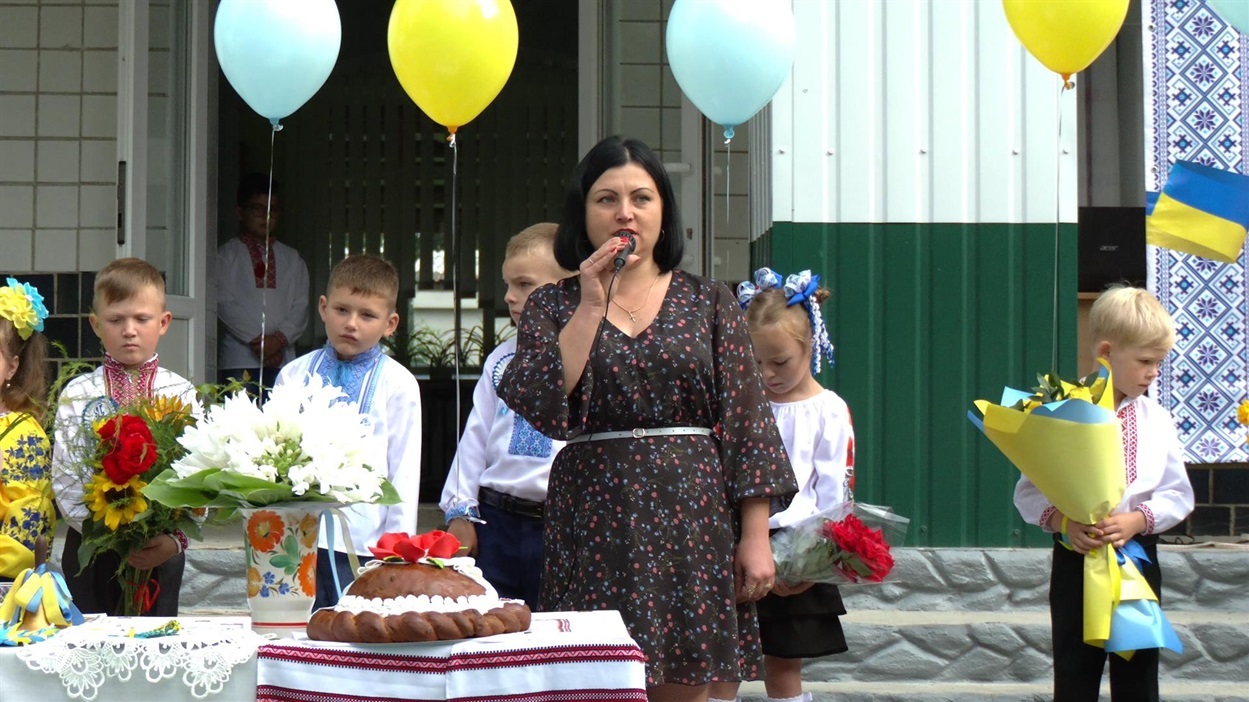 Олена Гріх вітає першокласників