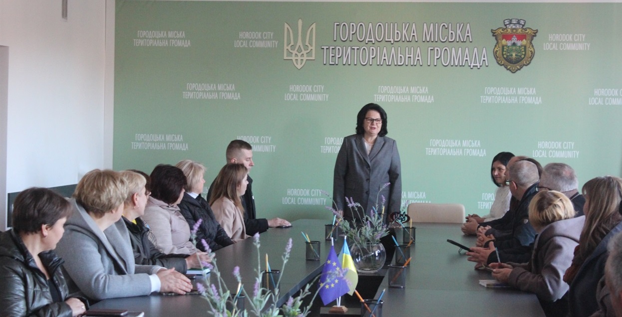 Голова Городоцької міської ради вітає гостей.