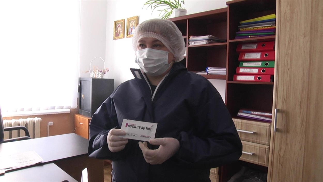 Заступниця головного лікаря Городоцького Центру ПМСД Наталія Яворина запевняє, що вірогідність даних швидких тестів майже 100%
