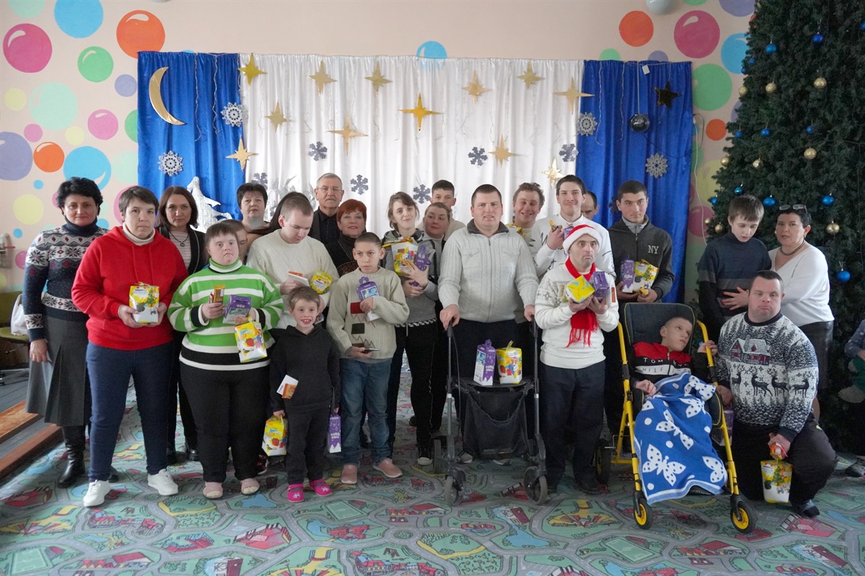 свято у Центрі комплексної реабілітації для осіб з інвалідністю