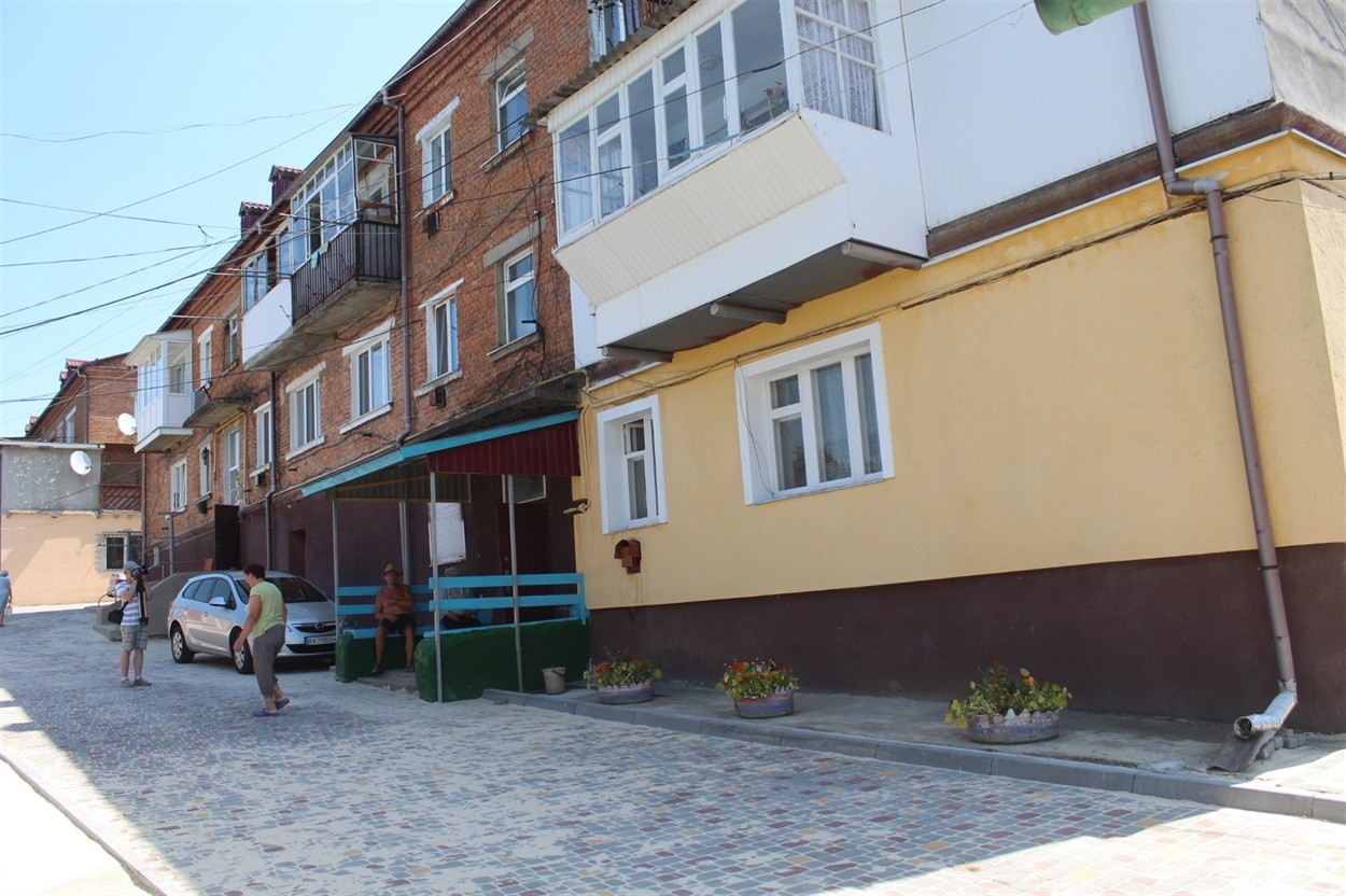 У 2021 році у Городку вперше проводився ремонт прибудинкових територій за кошти міської ради. Таким чином місцева влада заохочувала городоччан створювати ОСББ. Загальна вартість виконаних робіт — понад 1 мільйон 400 тисяч гривень.