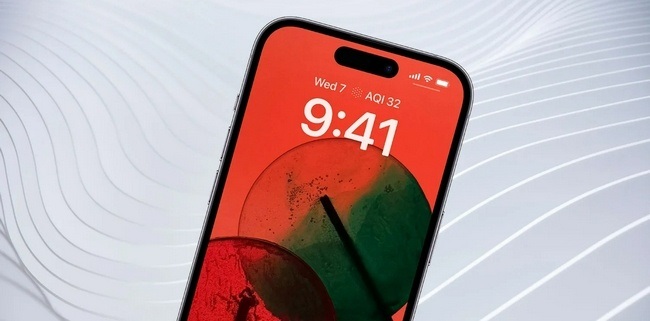 iPhone 15