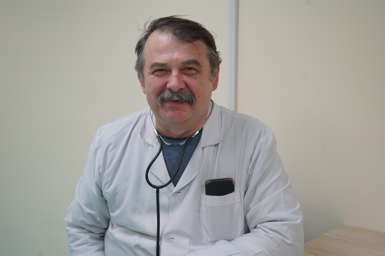 Олександр Левицький.