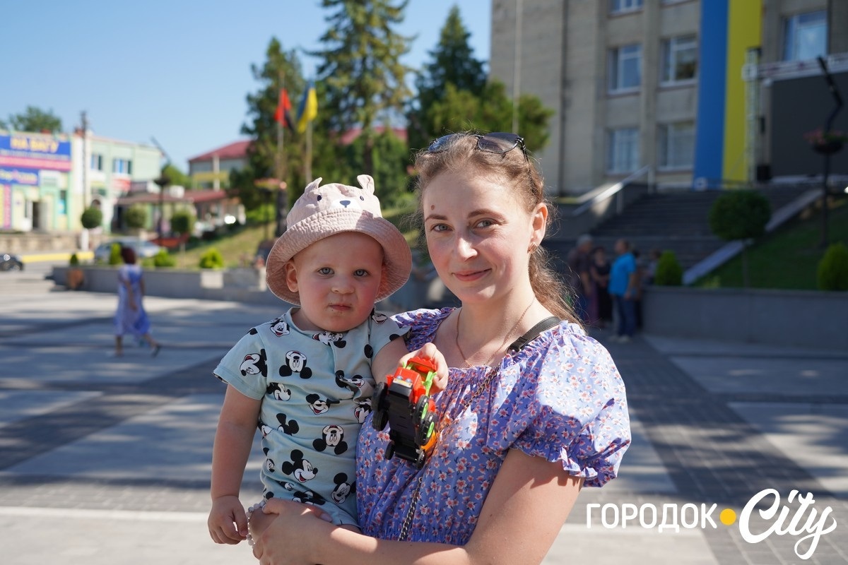Ольга Попадин з сином.