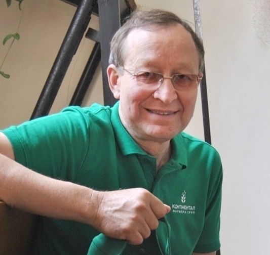 Микола Кузь