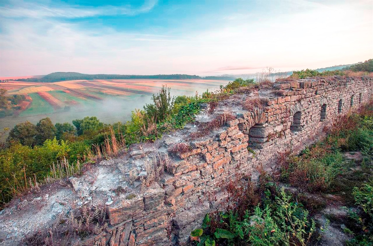 Замок у Сатанові. 