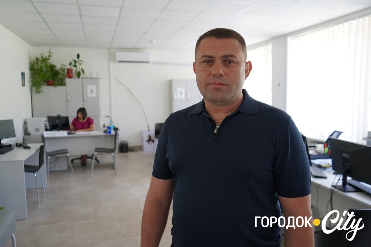 Микола Іщенко.