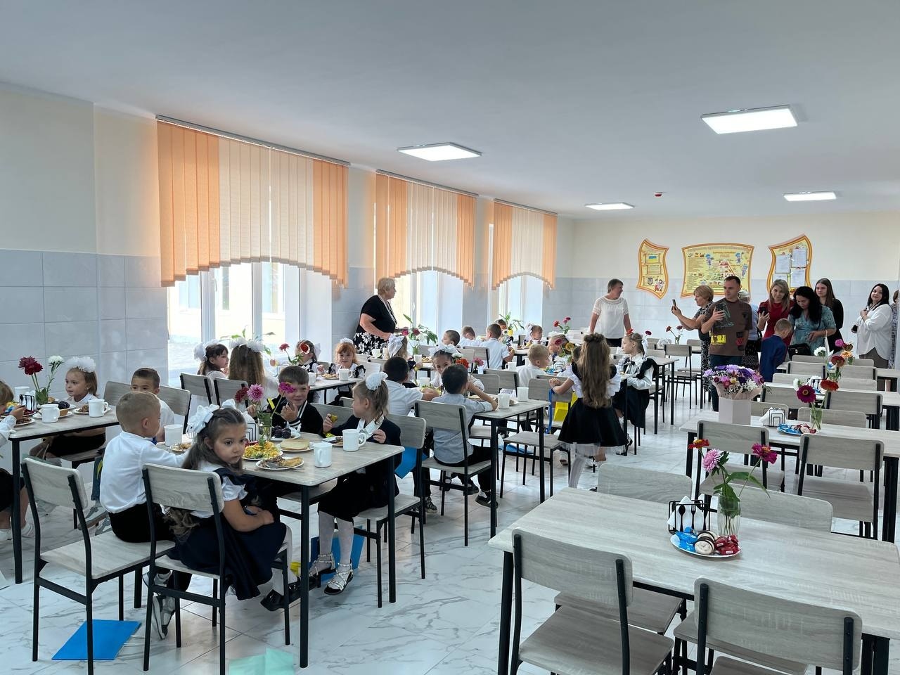 Подвійне свято. У День знань у Городоцькому ліцеї №2 відкрили оновлений харчоблок