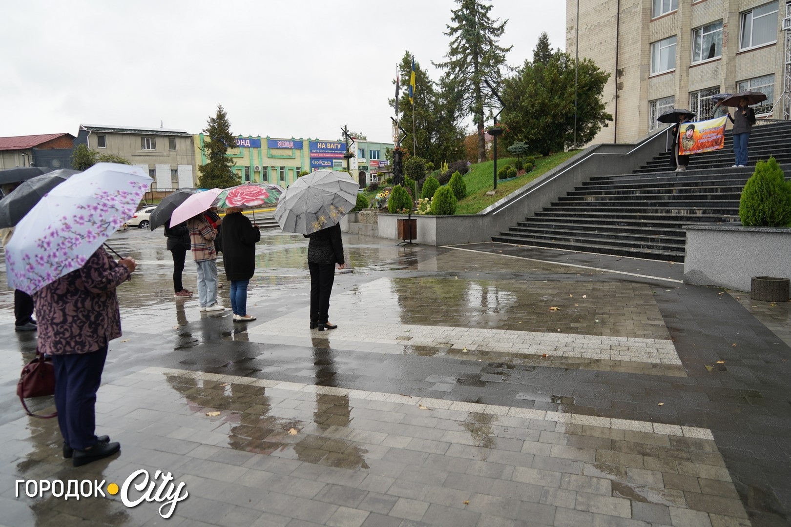 У Городку вшанували пам'ять загиблого захисника Валерія Шатурського