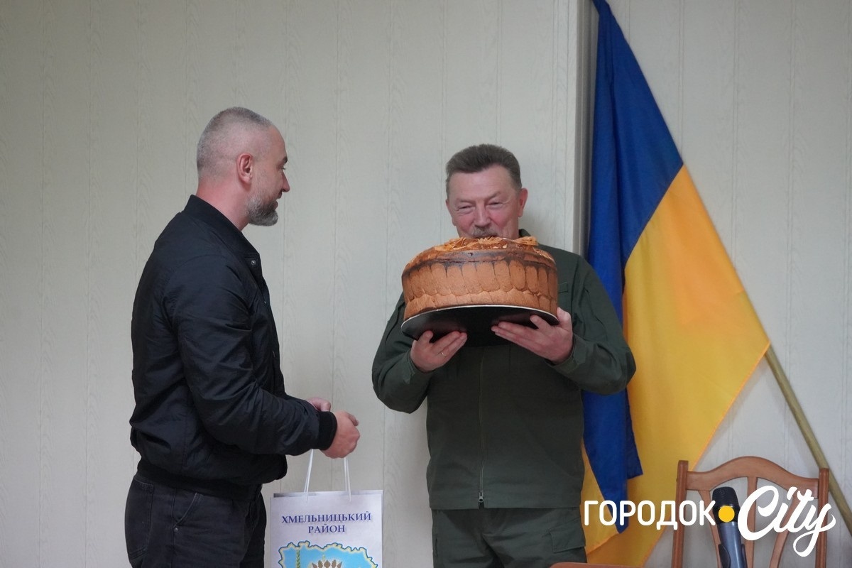 Колектив, закоханий у свою справу. Працівників «Горлісу» привітали з професійним святом