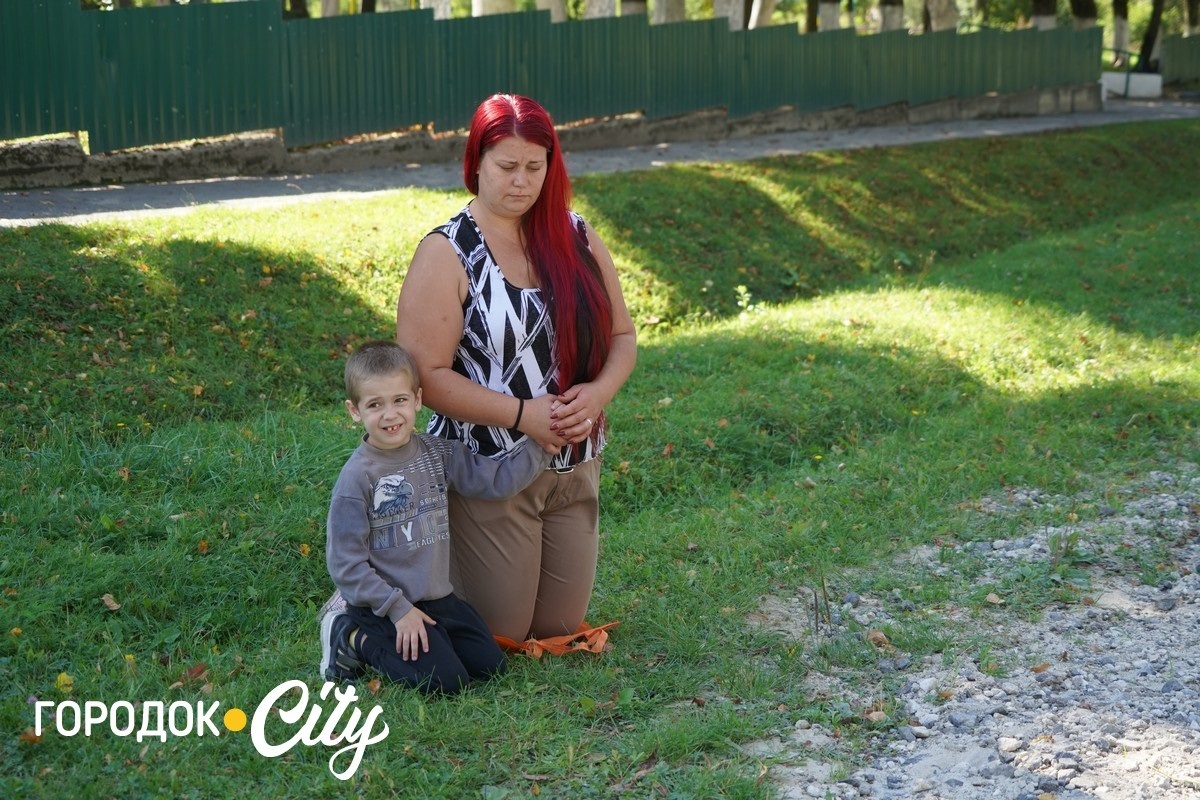 Загинув, захищаючи Батьківщину. У Великій Яромирці попрощалися із Героєм Сергієм Пігуновим