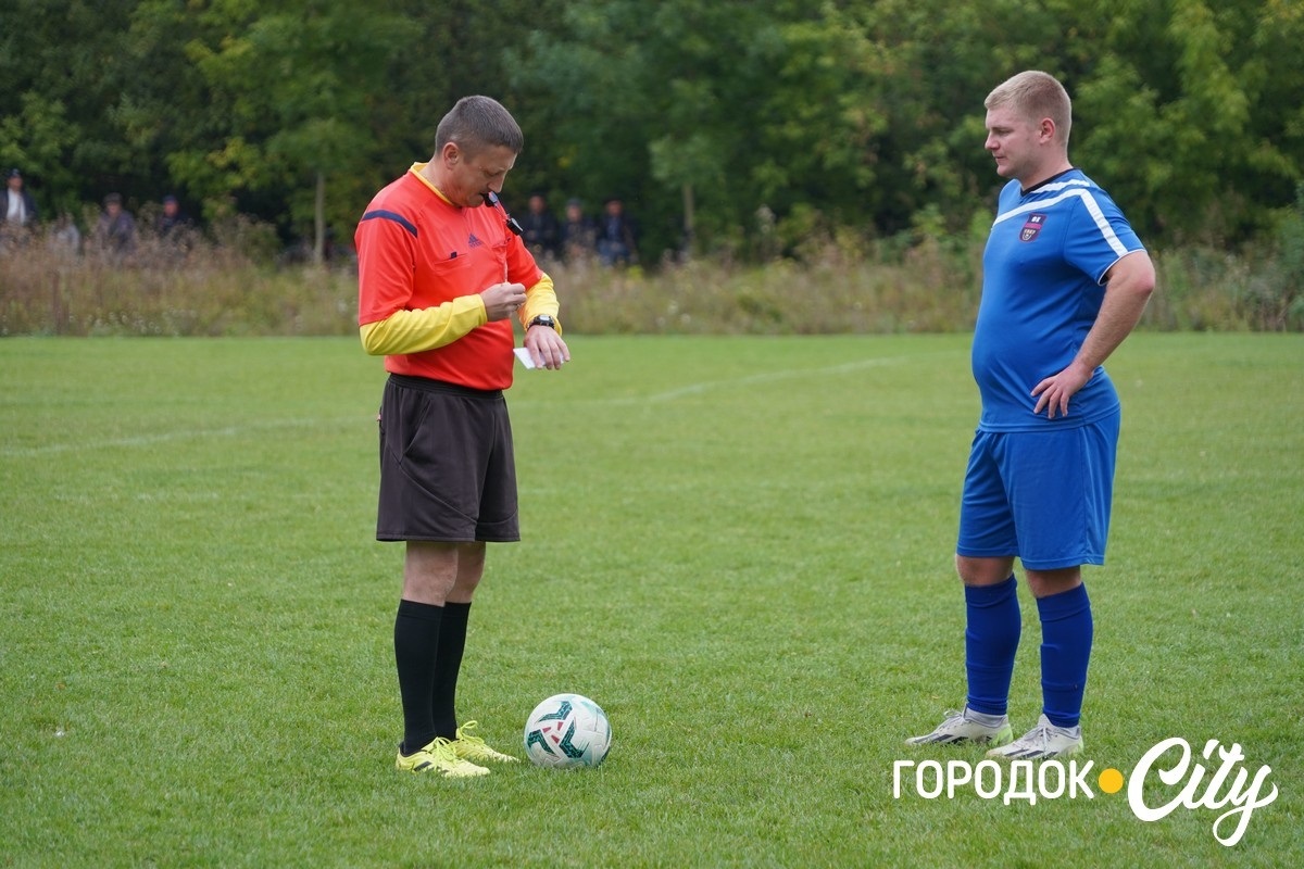 Свято футболу. У Городку визначився володар Перехідного Кубку громади
