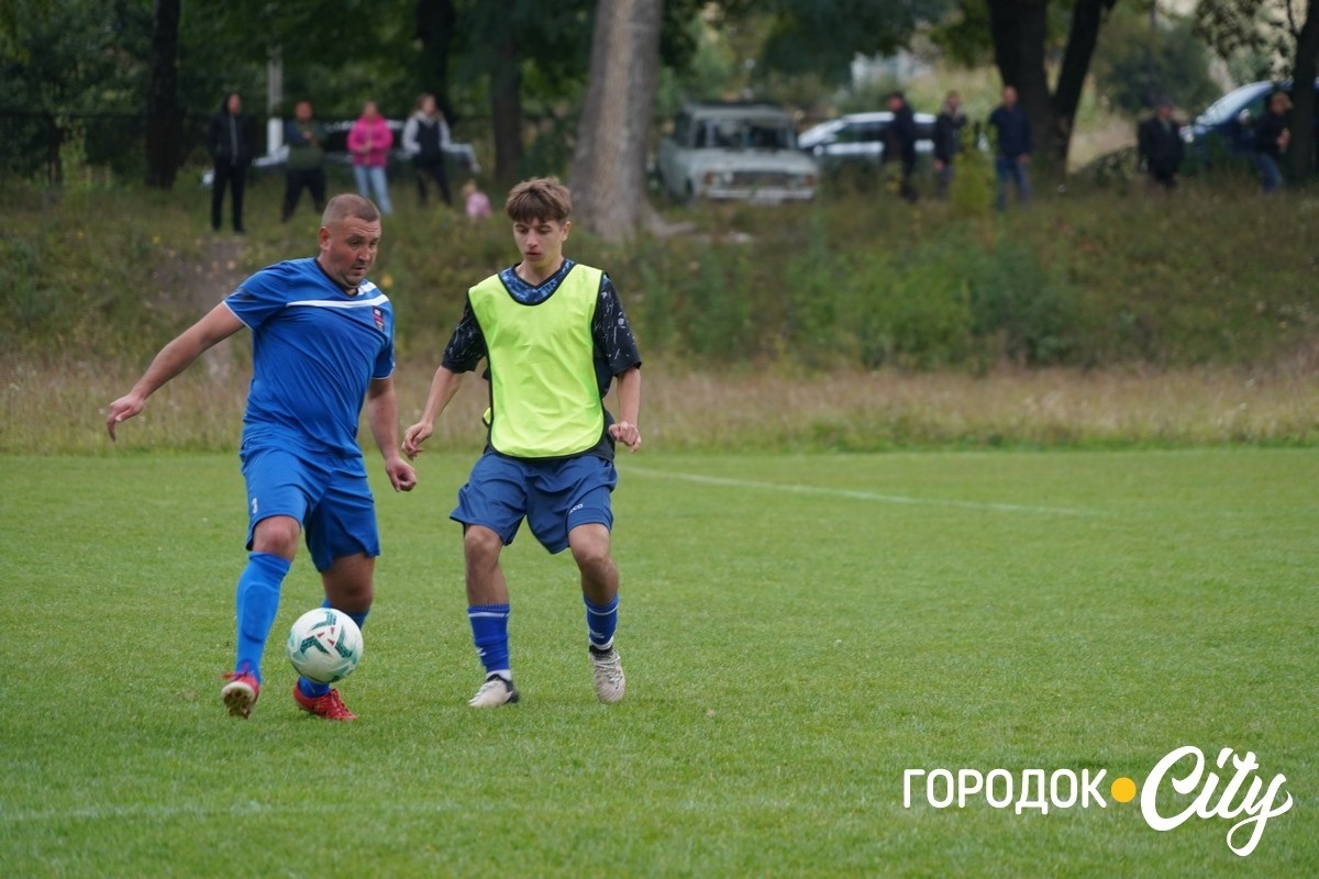 Свято футболу. У Городку визначився володар Перехідного Кубку громади