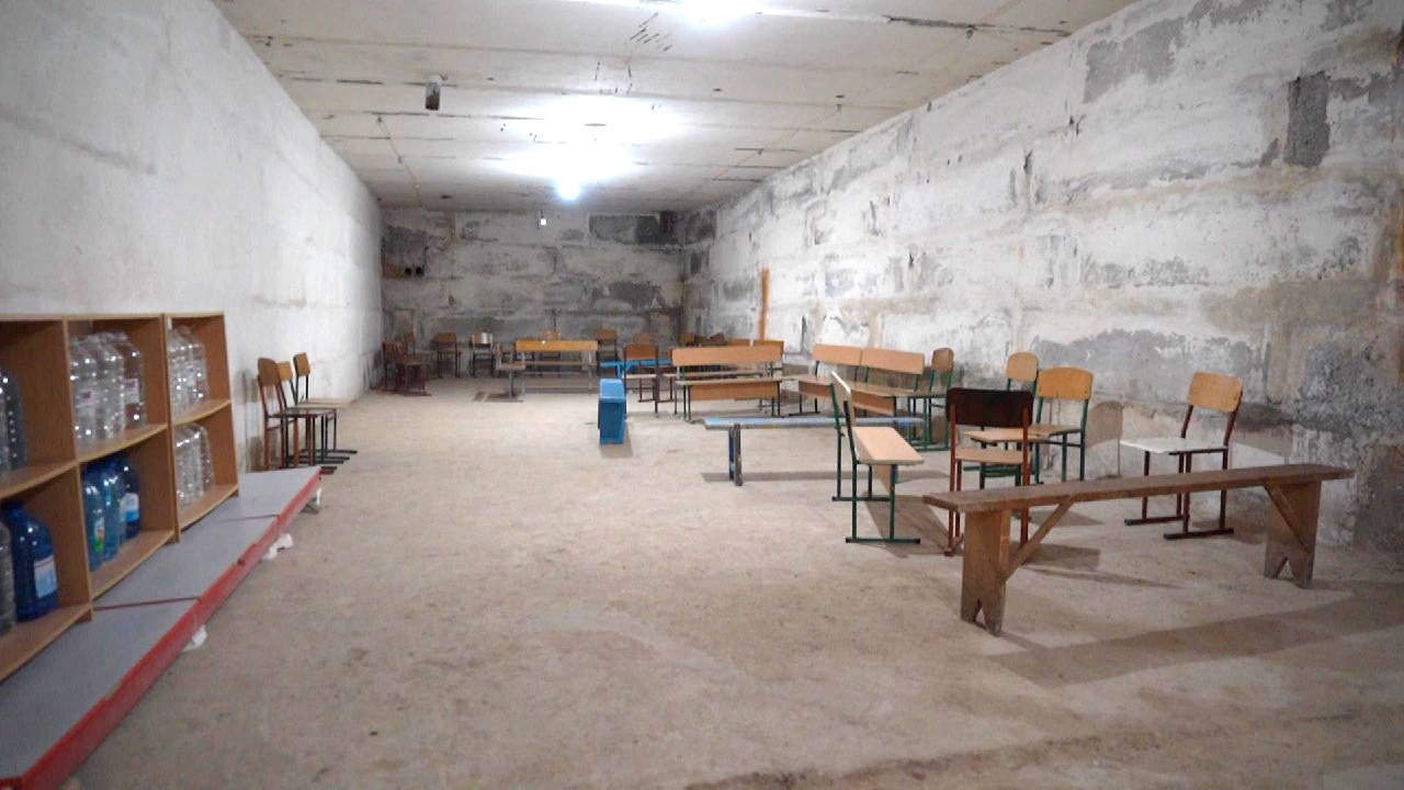 Від домашніх підвалів до сучасних укриттів. Як у Городоцькій громаді облаштовують сховища для дітей