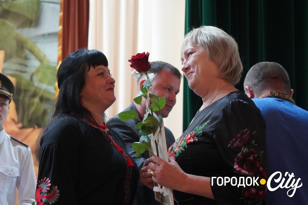 «Освітянський Собор 2025». У Городку привітали педагогів із Днем вчителя