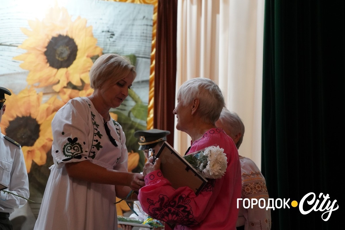 «Освітянський Собор 2025». У Городку привітали педагогів із Днем вчителя