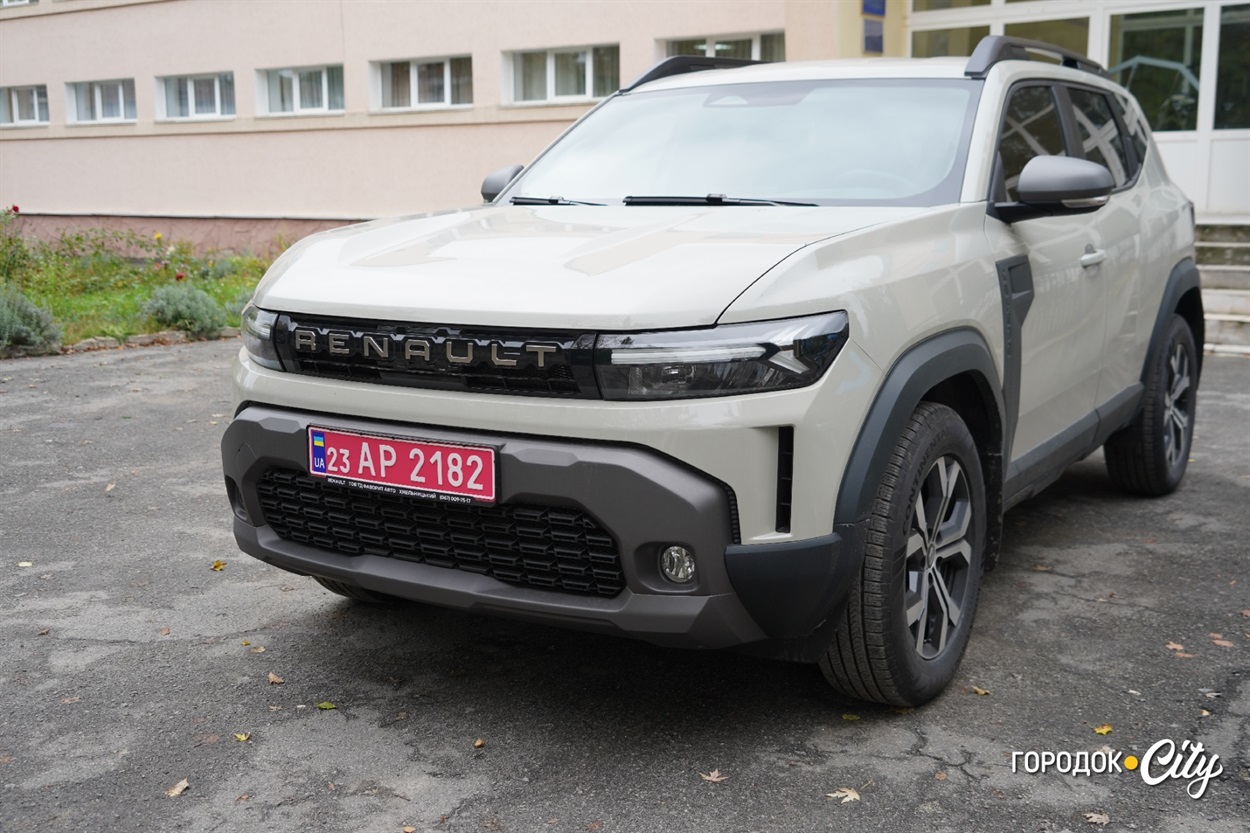 Служба у справах дітей отримала новий автомобіль вартістю 1,2 млн грн.