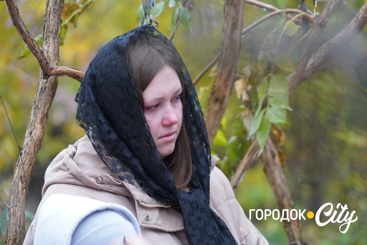 Рік вважався зниклим безвісти. У Городку попрощалися із загиблим Героєм Олександром Дідуром
