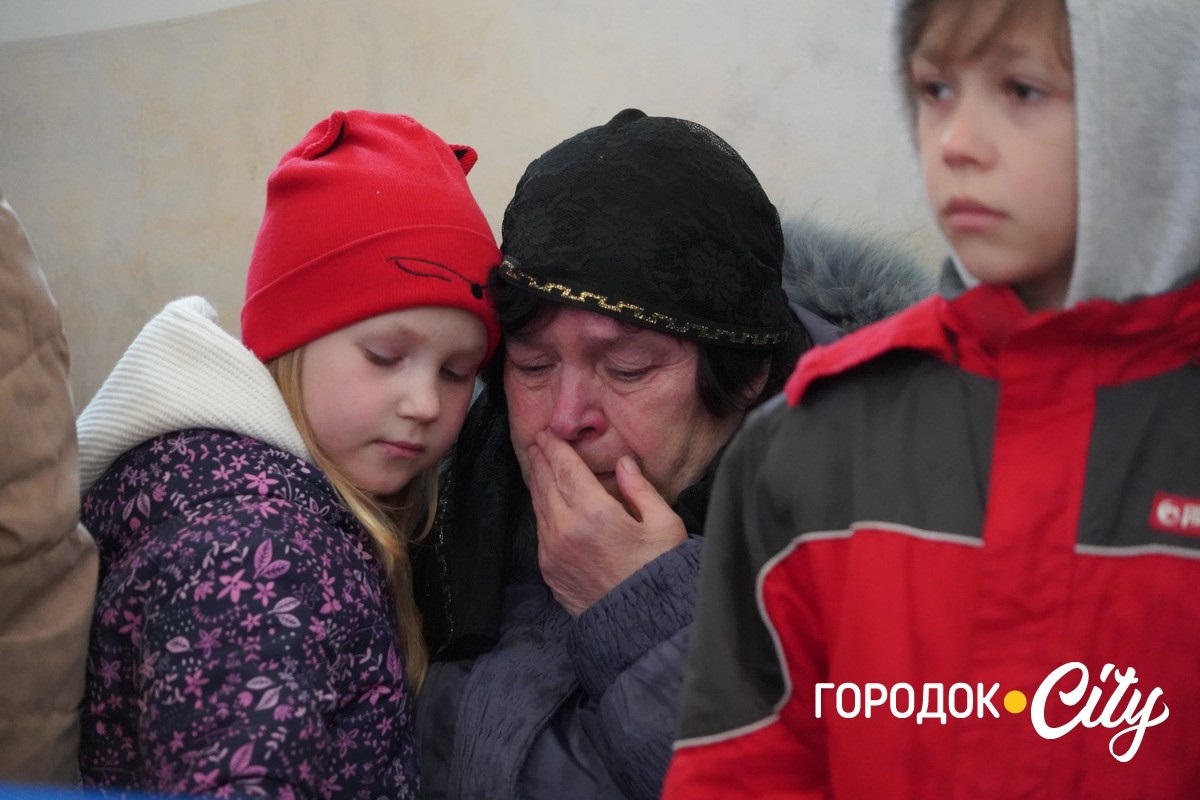 Рік вважався зниклим безвісти. У Городку попрощалися із загиблим Героєм Олександром Дідуром
