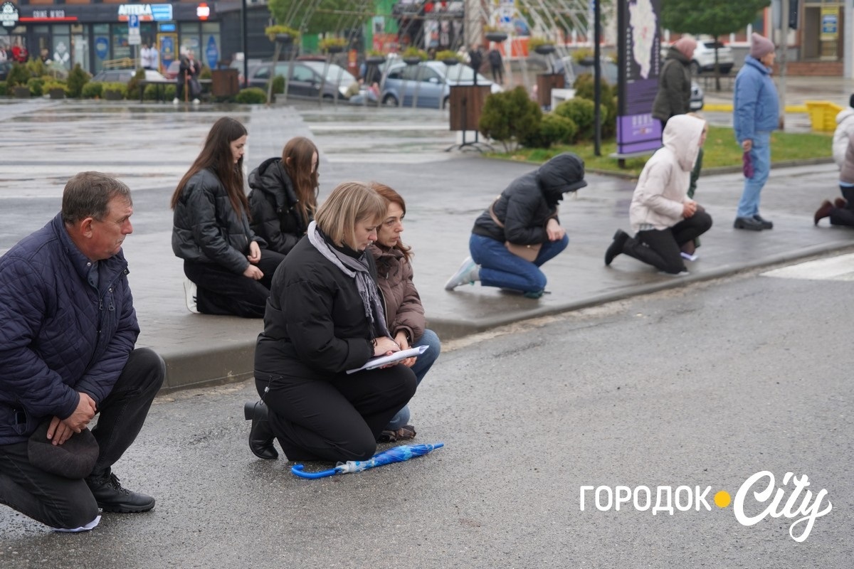 Рік вважався зниклим безвісти. У Городку попрощалися із загиблим Героєм Олександром Дідуром