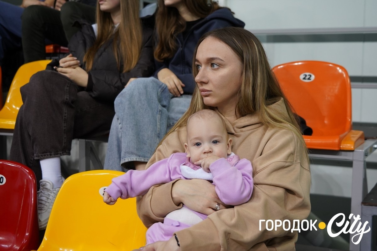 Дербі з волейболу. У Городку «Епіцентр-Подоляни» й «Збірна України U-20» з’ясовували, хто сильніший