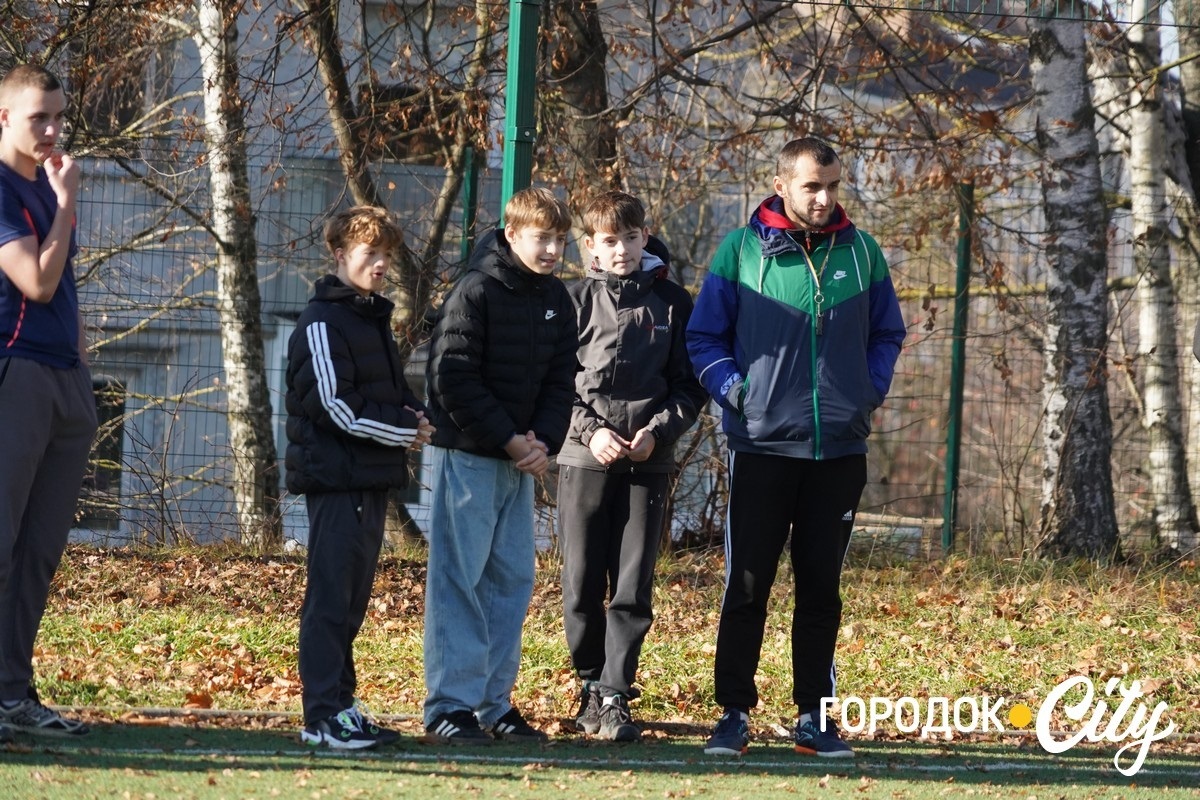 У Городку стартував другий етап шкільної ліги «Пліч-о-пліч»