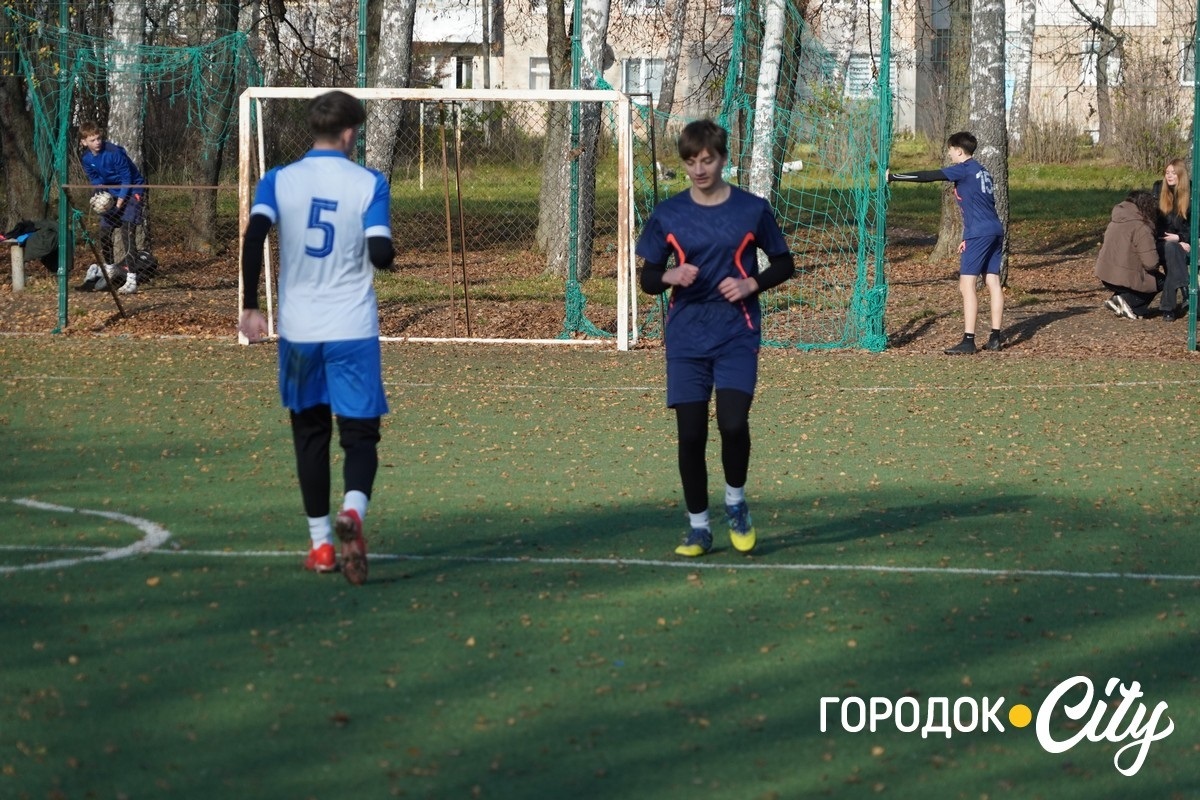 У Городку стартував другий етап шкільної ліги «Пліч-о-пліч»
