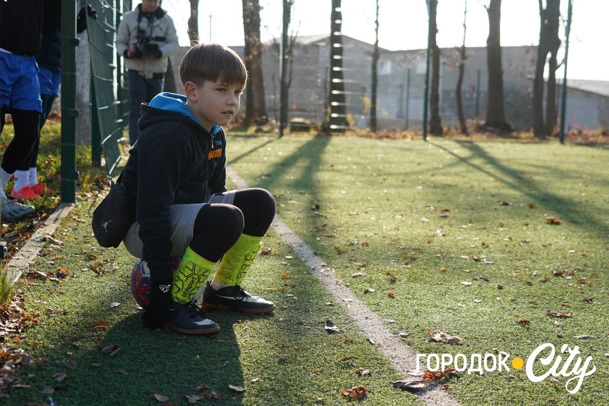У Городку стартував другий етап шкільної ліги «Пліч-о-пліч»