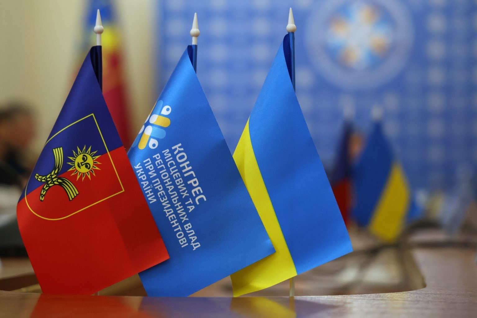 Засідання Конгресу влад Хмельниччини: обговорили реєстр збитків, ЗСУ та реформу інтернатів