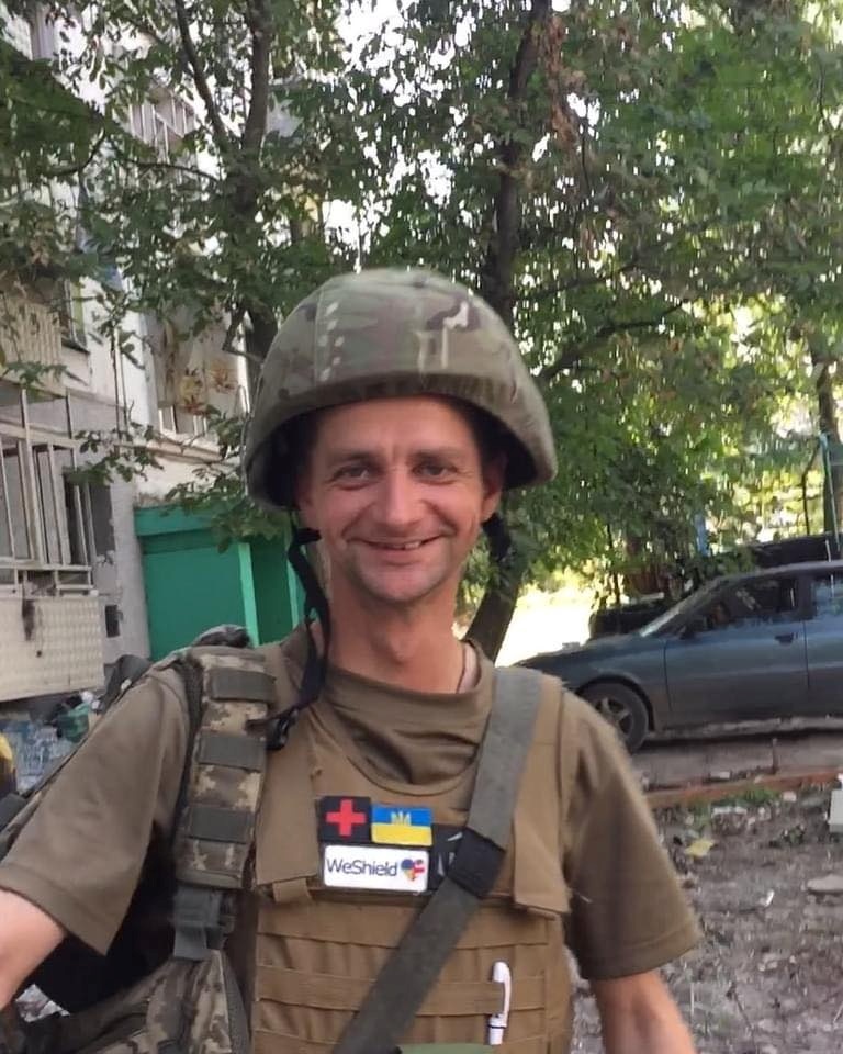 Він прийняв себе таким, яким є і відмовився жити в США. Як Роман Цимбалюк надихає ветеранів у TikTok