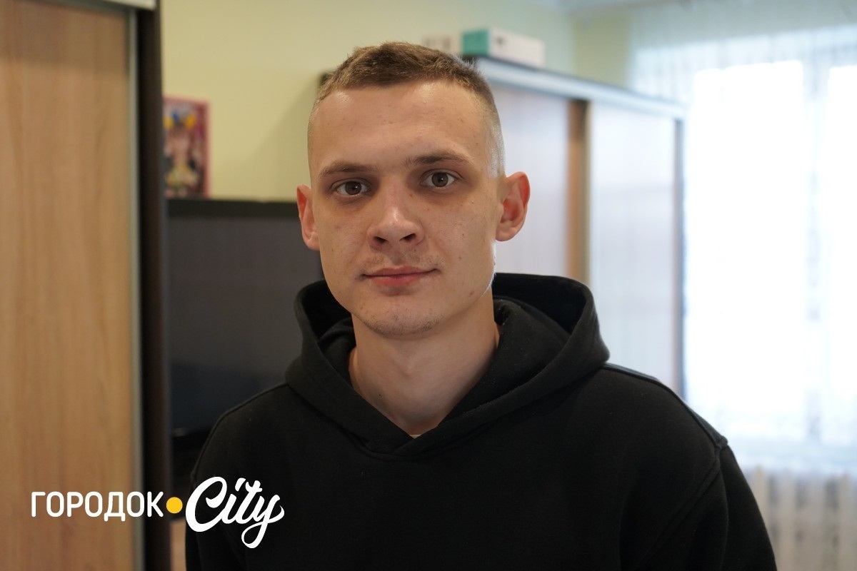 Ростислав Боровик.