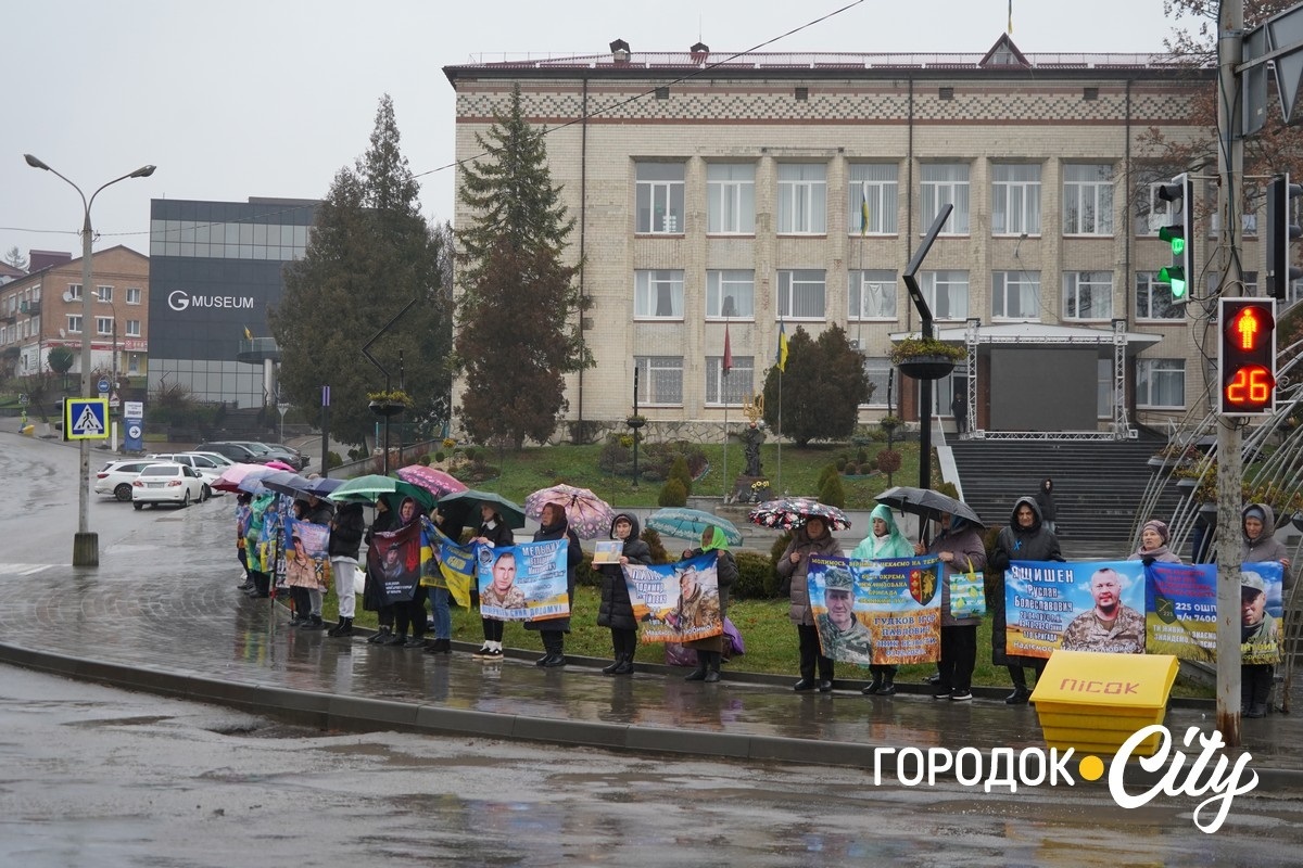 Він у полоні. Учасники акції «Зниклі безвісти — не означає забуті» отримали добру звістку