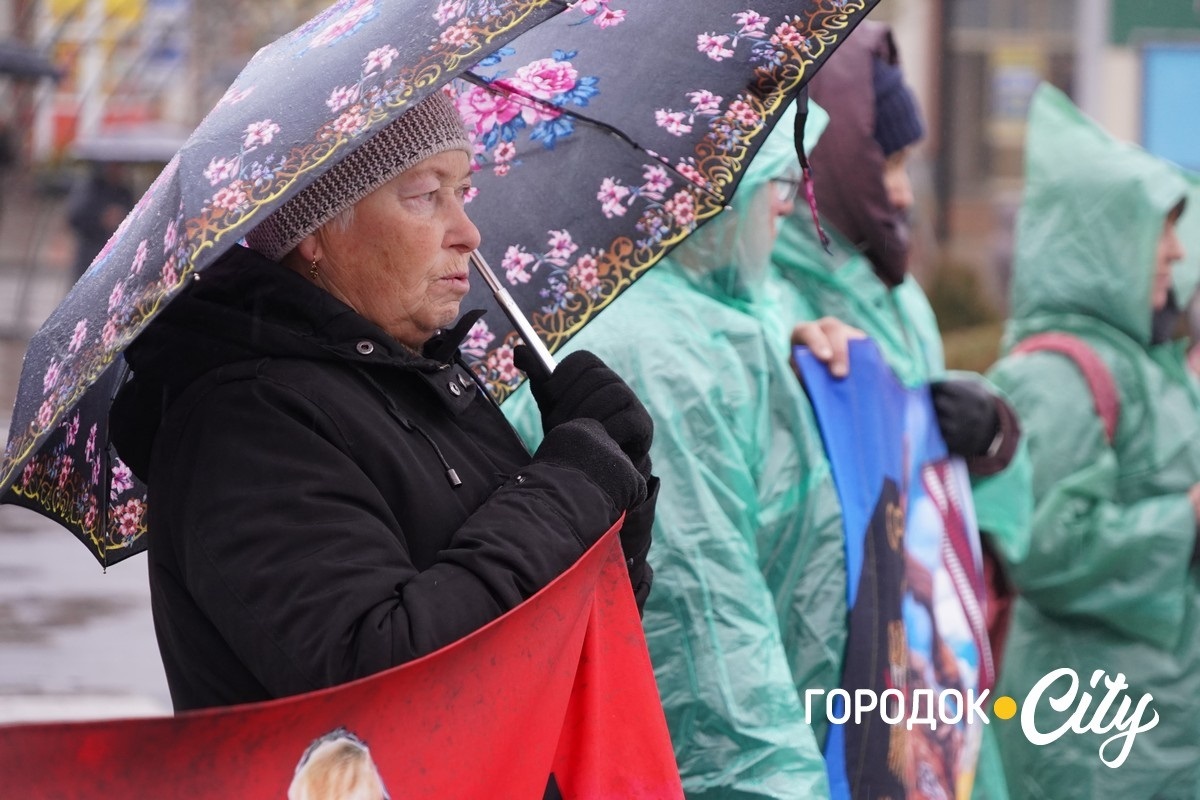 Він у полоні. Учасники акції «Зниклі безвісти — не означає забуті» отримали добру звістку
