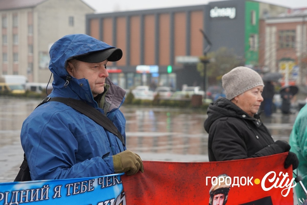 Він у полоні. Учасники акції «Зниклі безвісти — не означає забуті» отримали добру звістку