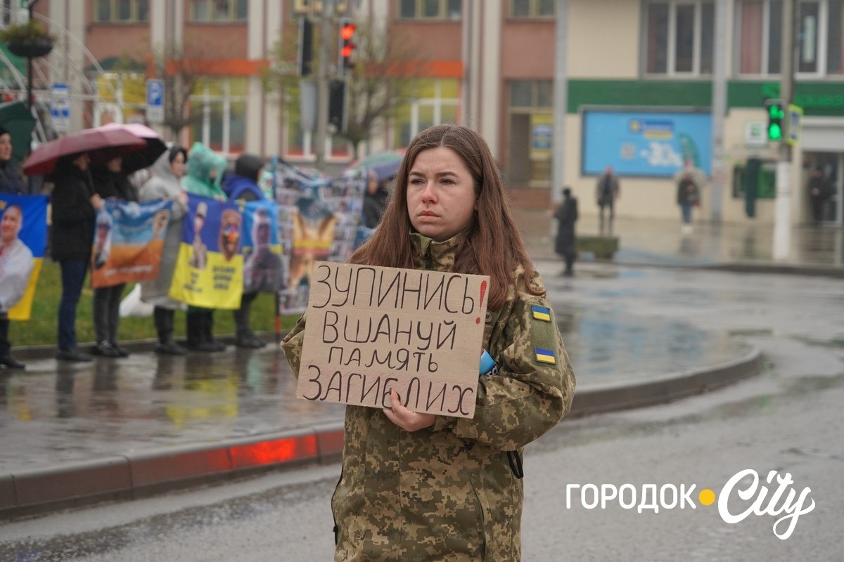 Він у полоні. Учасники акції «Зниклі безвісти — не означає забуті» отримали добру звістку