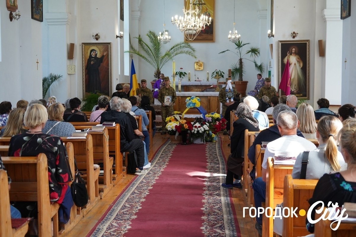 Городоччани вшанували пам’ять загиблого захисника Антона Гриськова