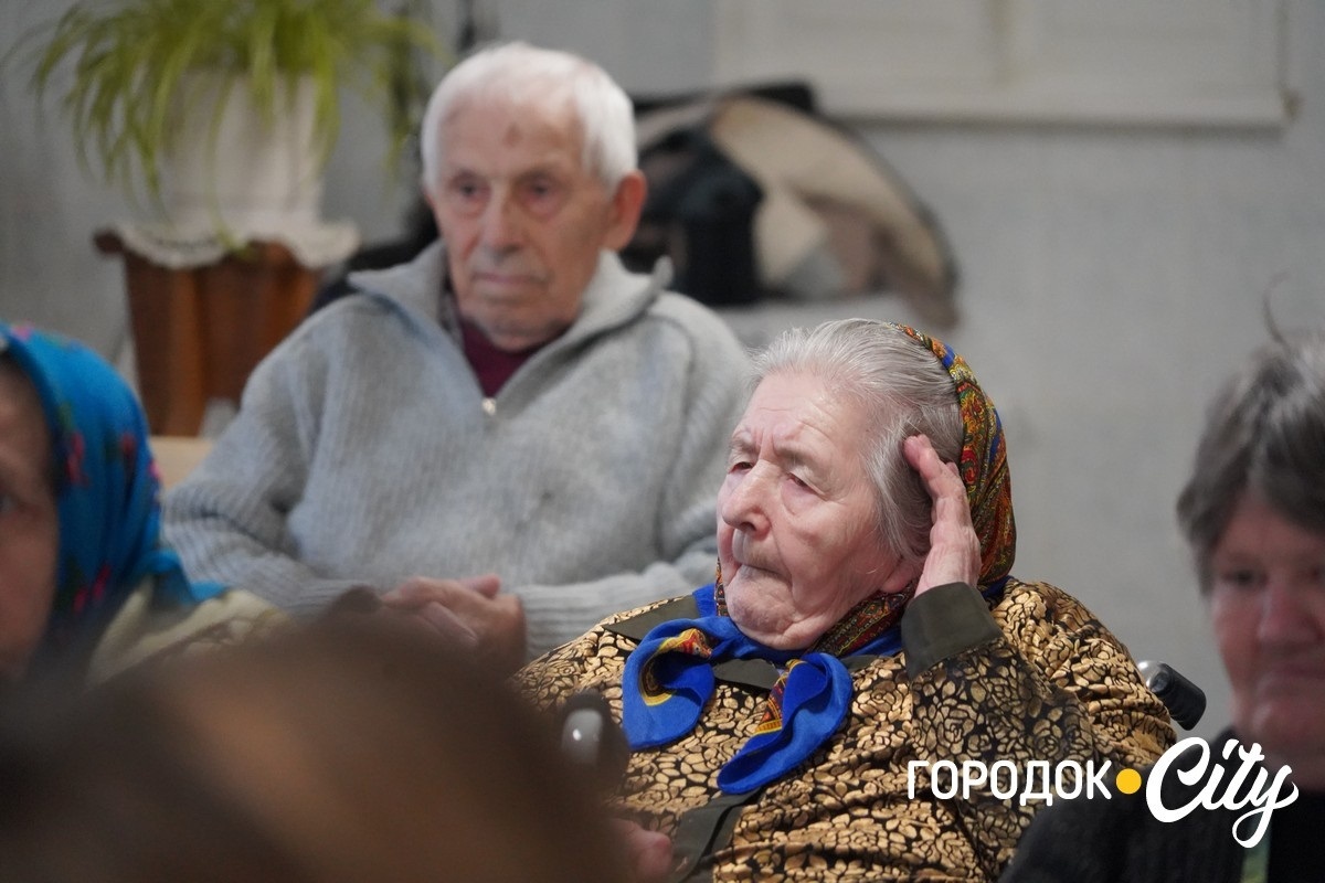 «Ви важливі для громади». У День людей з інвалідністю до Будинку милосердя завітали гості