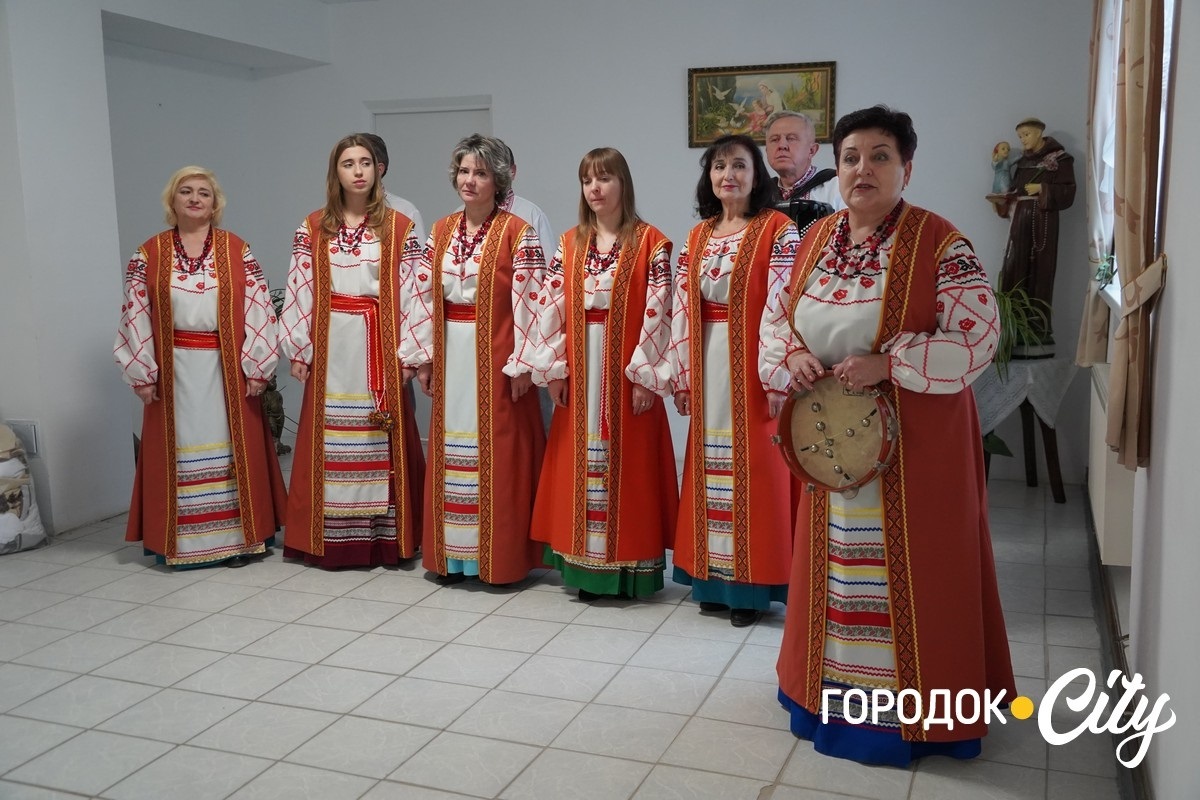 «Ви важливі для громади». У День людей з інвалідністю до Будинку милосердя завітали гості