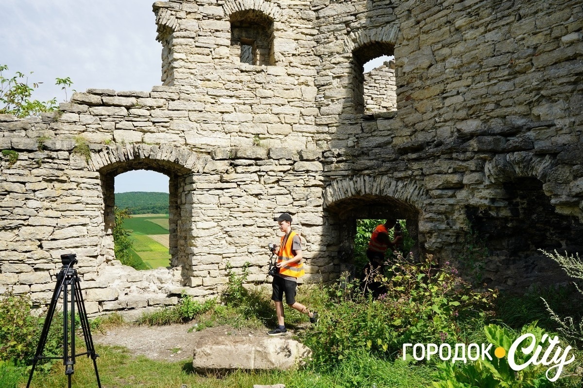 Культурний щит. Як Сатанівська громада об’єднується навколо збереження спадщини під час війни