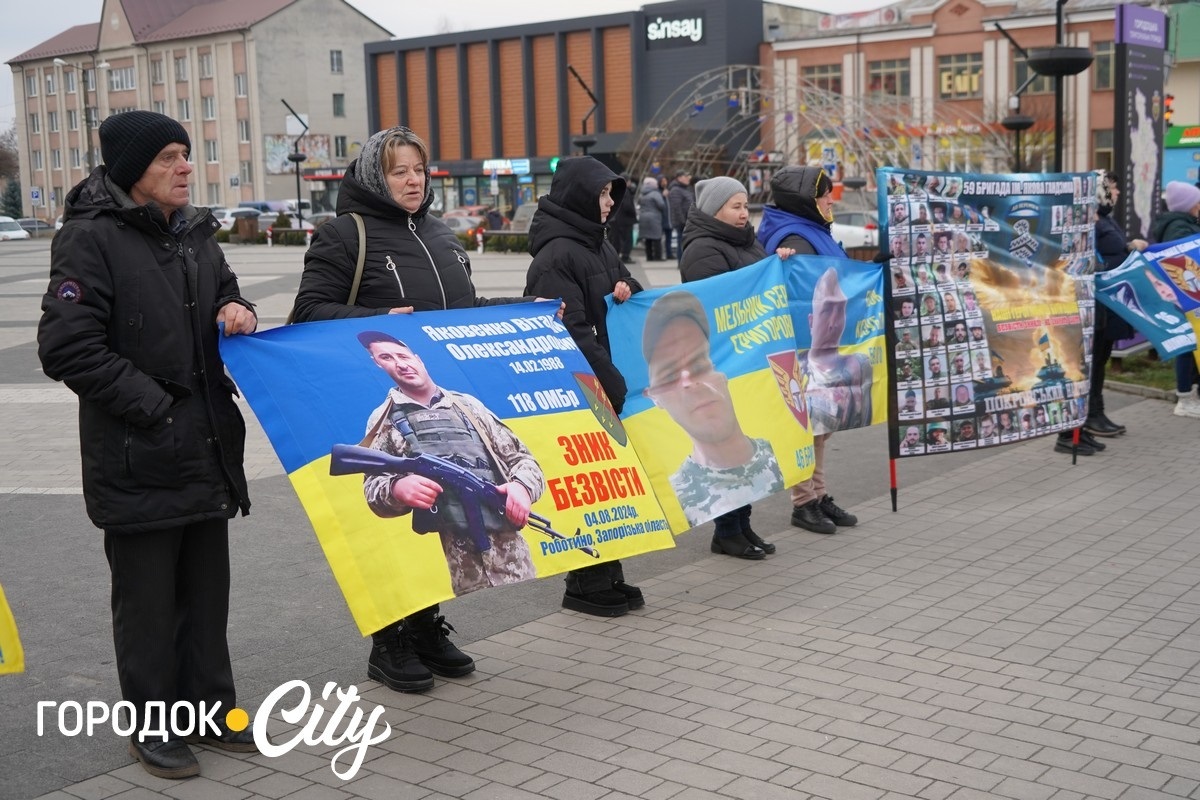 Списки зниклих городоччан переклали 4 мовами: тепер за їхнє повернення моляться навіть в Італії