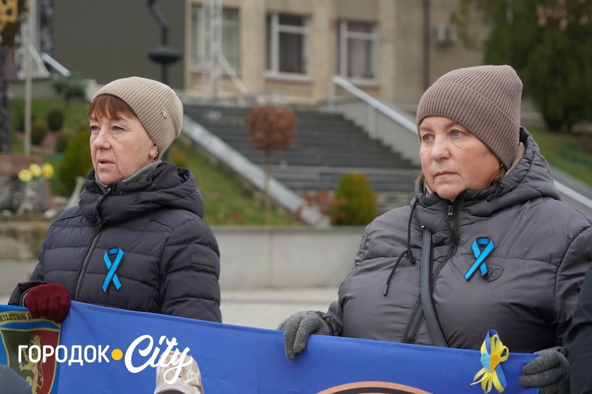 Списки зниклих городоччан переклали 4 мовами: тепер за їхнє повернення моляться навіть в Італії