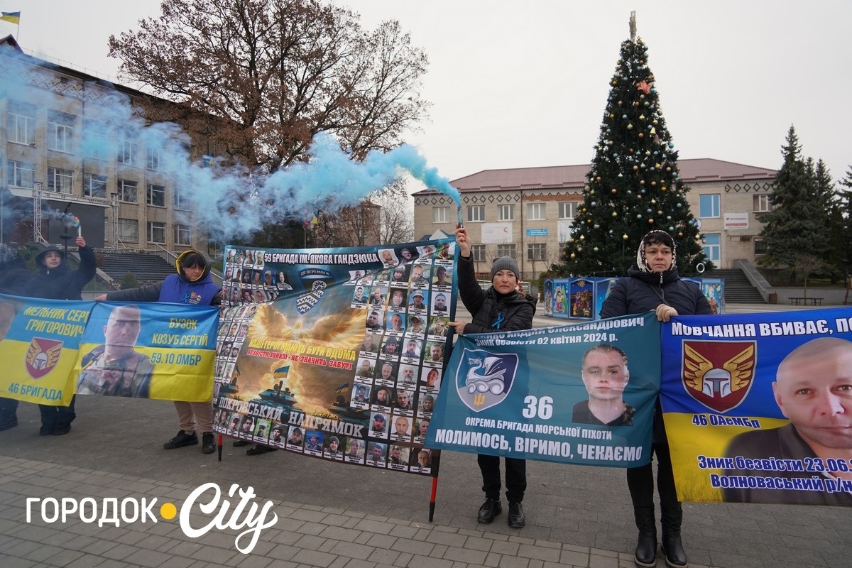 Списки зниклих городоччан переклали 4 мовами: тепер за їхнє повернення моляться навіть в Італії