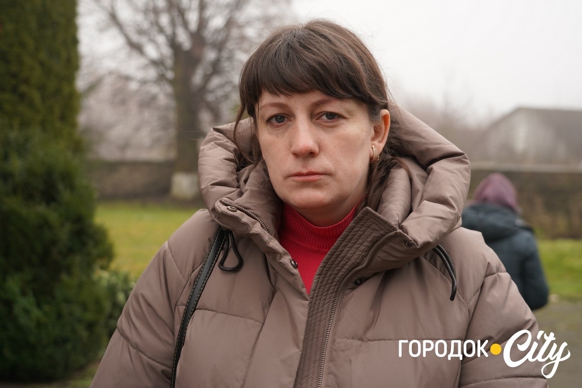 У селі Жищинці провели у вічність загиблого Героя Вадима Катаєва